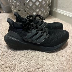 Women Adidas ultraboost running shoe